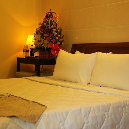 Hue Family Boutique Homestay Exterior photo