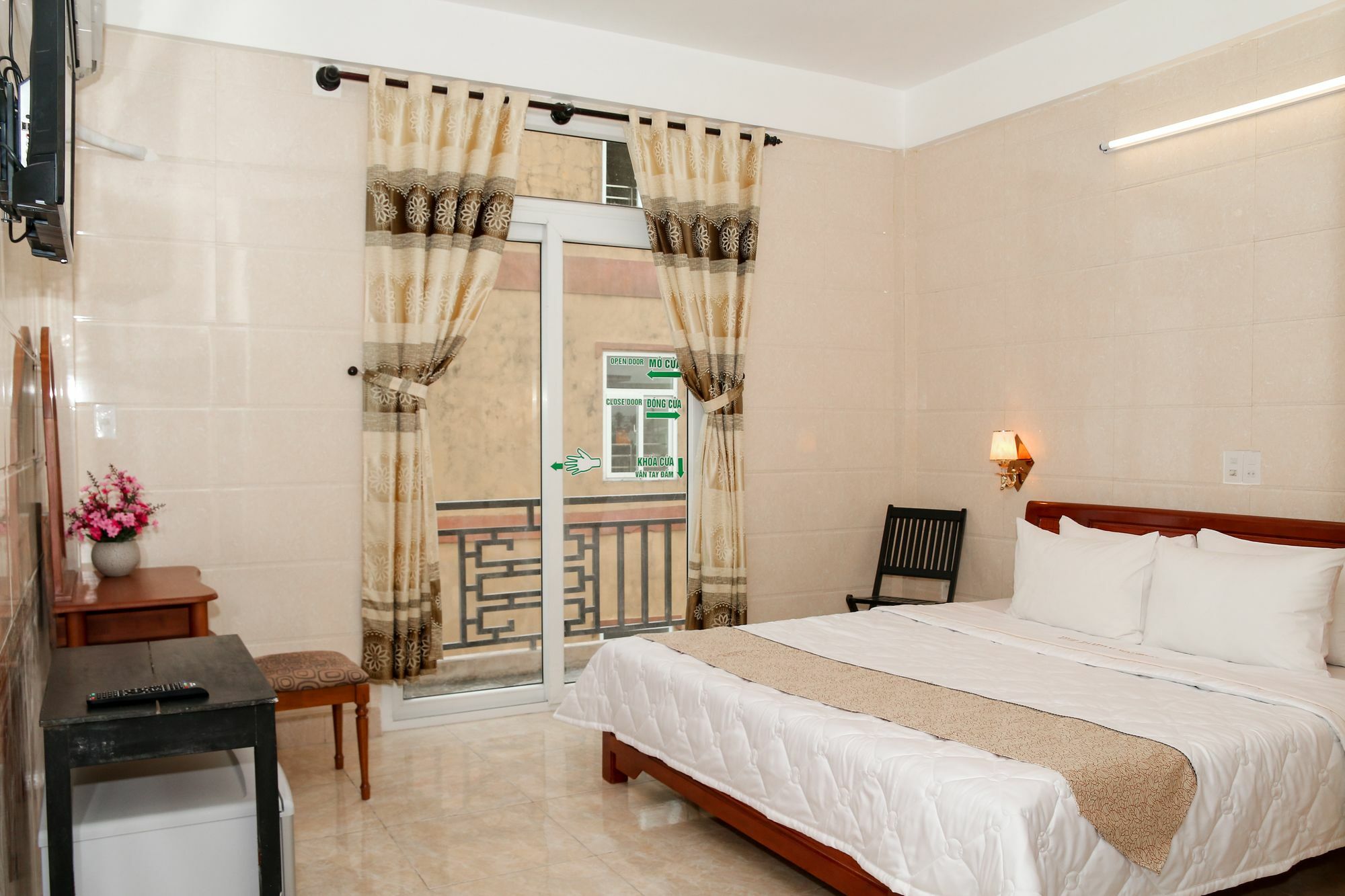 Hue Family Boutique Homestay Exterior photo